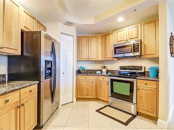 5th image of 2745 1st St APT 1701