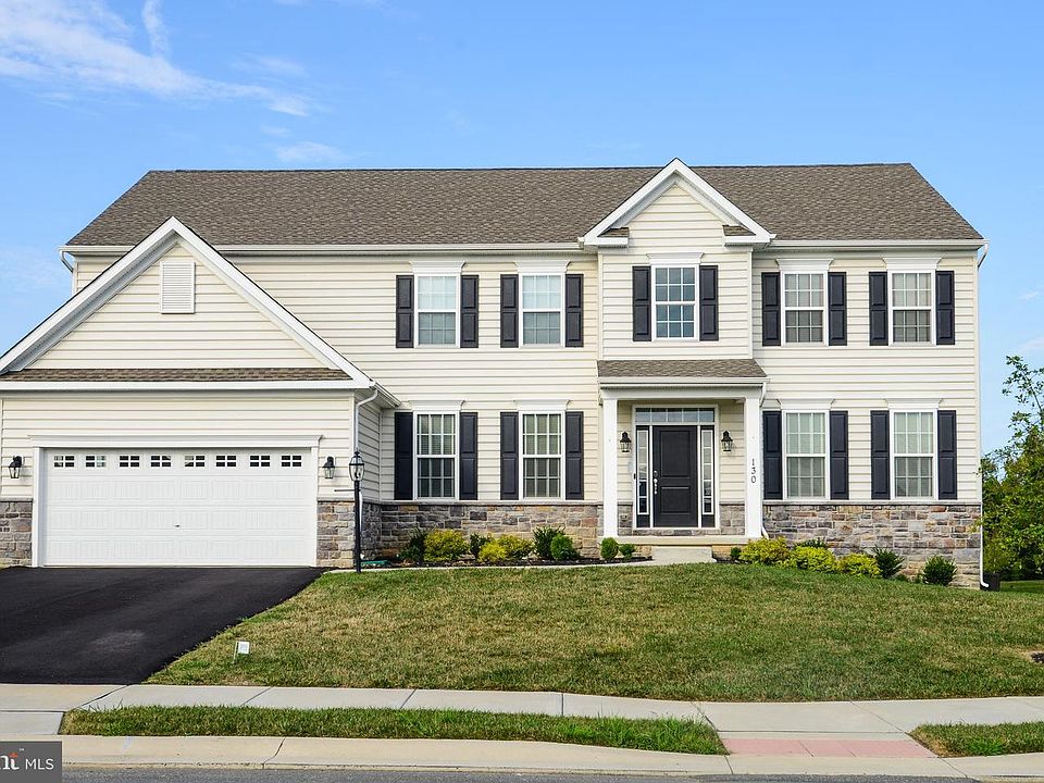 1st image of 130 Green Forest Dr