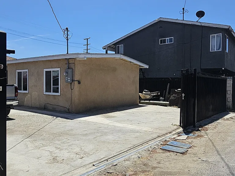 617 S Willowbrook Ave — Photo 7