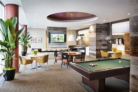 2nd image of 1000 N Lake Shore Dr APT 501