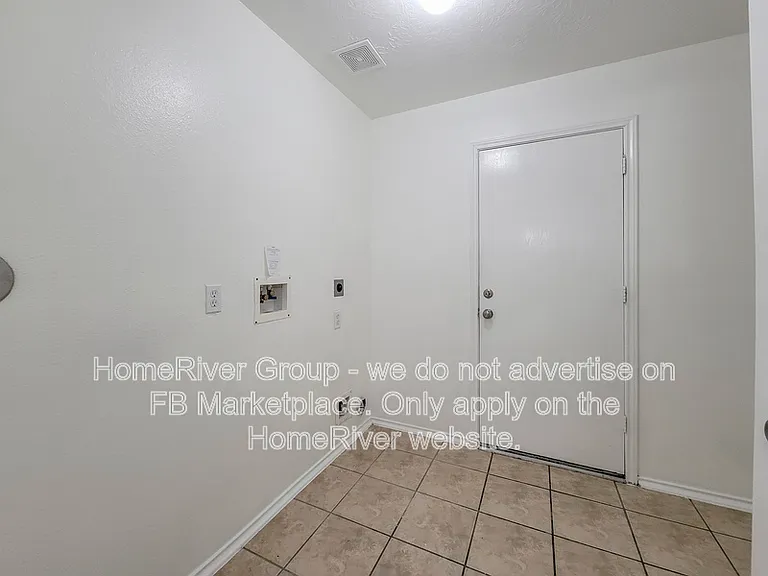13150 Cutler Ridge Ln — Photo 8