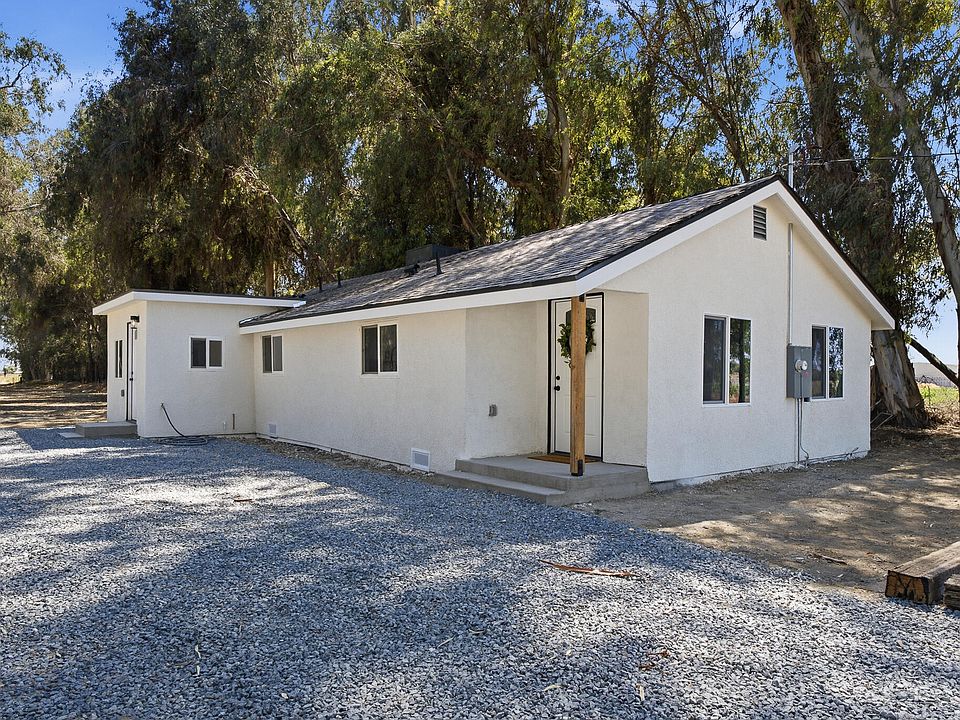 1st image of 23559 Fremont Avenue