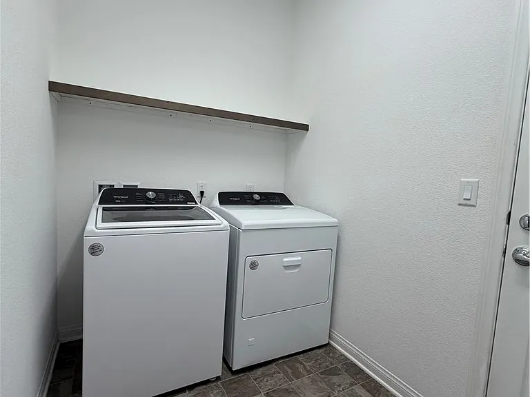 7869 Tyrell Peaks St — Photo 9
