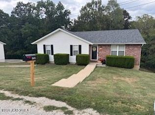 1845 Rabbit Run Ct, Holts Summit, MO 65043