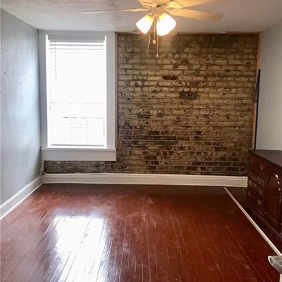 41 Whitaker St #A — Photo 10