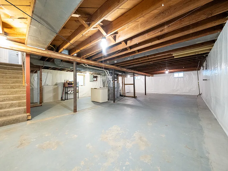 390 66th Ave NE — Photo 19