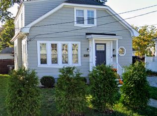 435 Pontiac Ave #B, Cranston, RI 02910