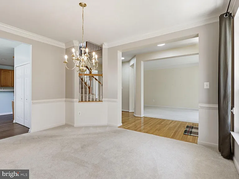 9477 Bankhead Dr — Photo 6