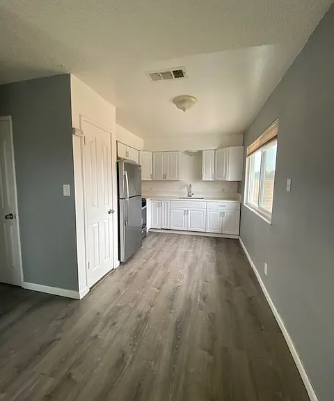 4824 E Hedges Ave #C — Photo 4