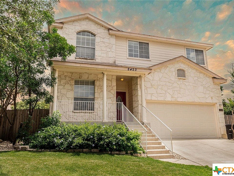 1st image of 2423 Encino Cedros