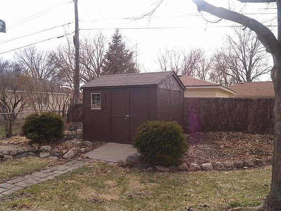 3rd image of 1124 Mayfair Pl