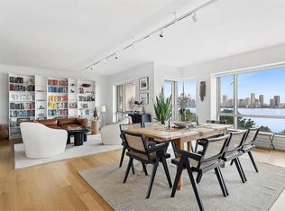 374 W 11th St APT 7, New York, NY 10014