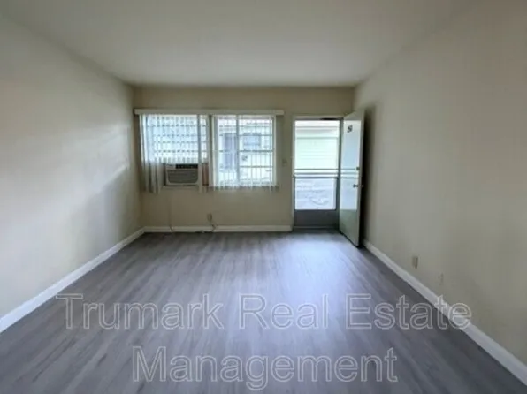 2511.5 Montrose Ave, Montrose, CA 91020