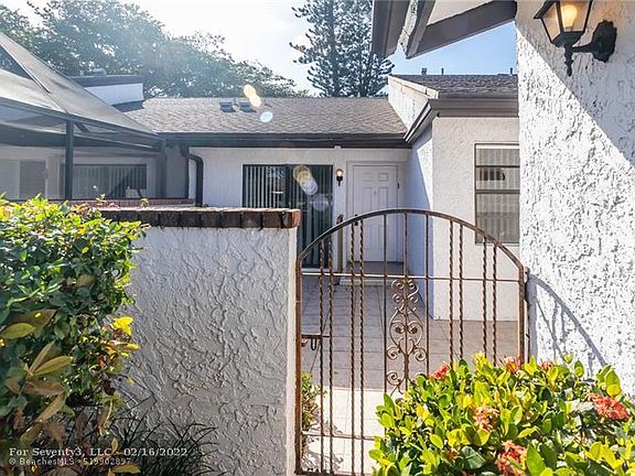 3rd image of 6367 Pinehurst Cir W #B37