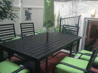 189 Waverly Pl APT 2, New York, NY 10014