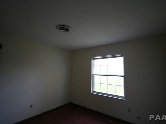 5th image of 4412 NW Scenic Dr
