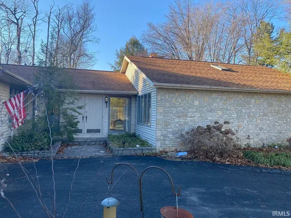 3005 N Lakewood Ct, Bloomington, IN 47408