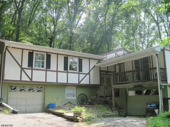 52 County Road 519, Bloomsbury, NJ 08804