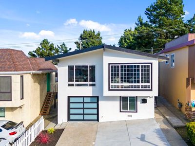 667 Saint Francis Blvd, Daly City, CA, 94015
