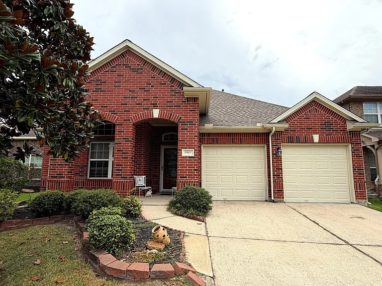 5811 Deleon Trail Dr — Photo 1