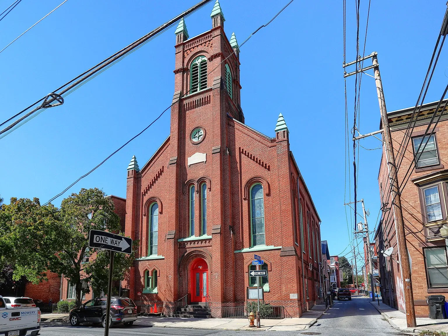 260 Boas St — Photo 2