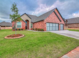 11520 SW 55th St, Mustang, OK 73064