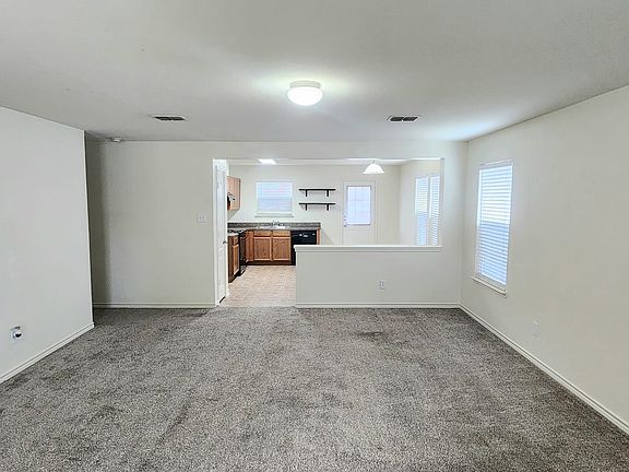 4th image of 2325 Gabriel Dr
