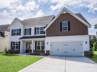 1917 Carriage House Rd, Fayetteville, NC 28312