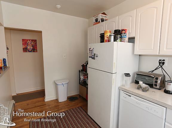 4th image of 3817 N Greenview Ave #3EAST
