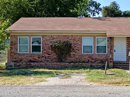 903 Meadowlark Cir Photo 1