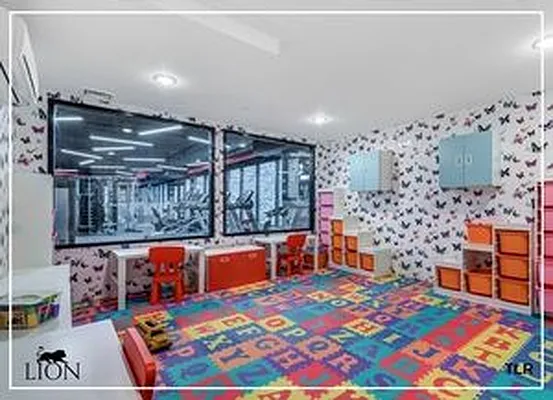 Rented by The Lion Real Estate | media 30