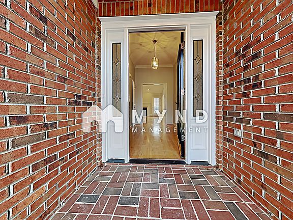 2nd image of 2110 Pinefield Ct