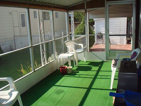 Screen Porch