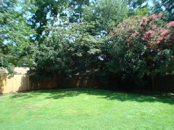 2nd image of 3440 Driftwood Dr