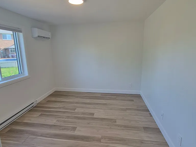 128 Hastings Dr #A — Photo 5