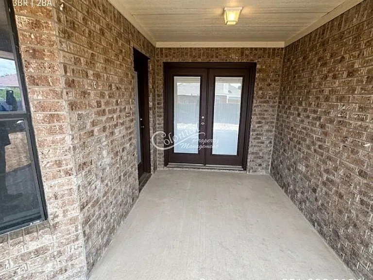 4601 Mildred Ave — Photo 2