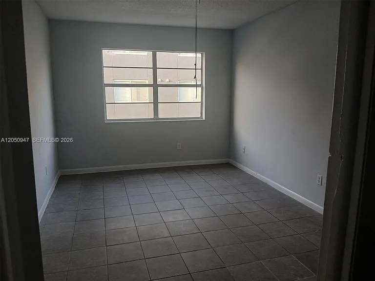 13655 NE 3rd Ct #25 — Photo 5