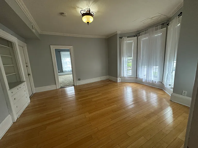 24 N Main St #2 — Photo 8