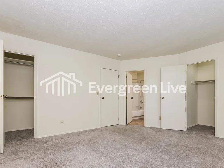 9730 Nettleton Park — Photo 9