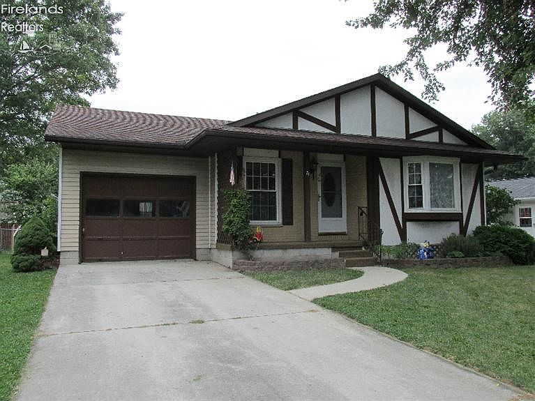 1st image of 74 Morningside Dr