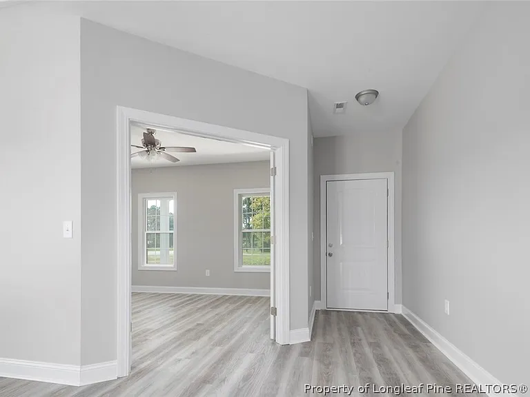 5195 Front St — Photo 6