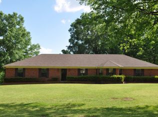 1255 Milam Ln, Hernando, MS 38632