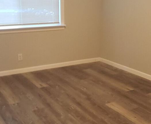 2nd image of 6834 Dunsmuir Ave #7
