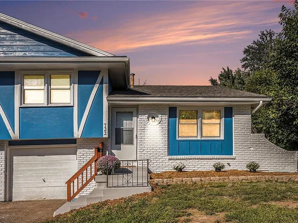 722 S Central St, Olathe, KS 66061