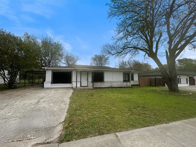 1031 Wade Hampton St, Benbrook, TX, 76126
