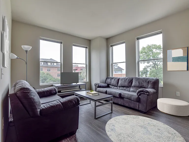 Waterfront 3 Bed Sept 25 2025