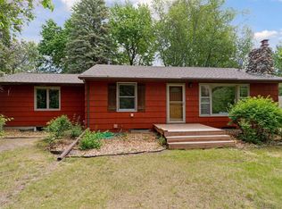 8801 Lakeview Rd, Bloomington, MN 55438