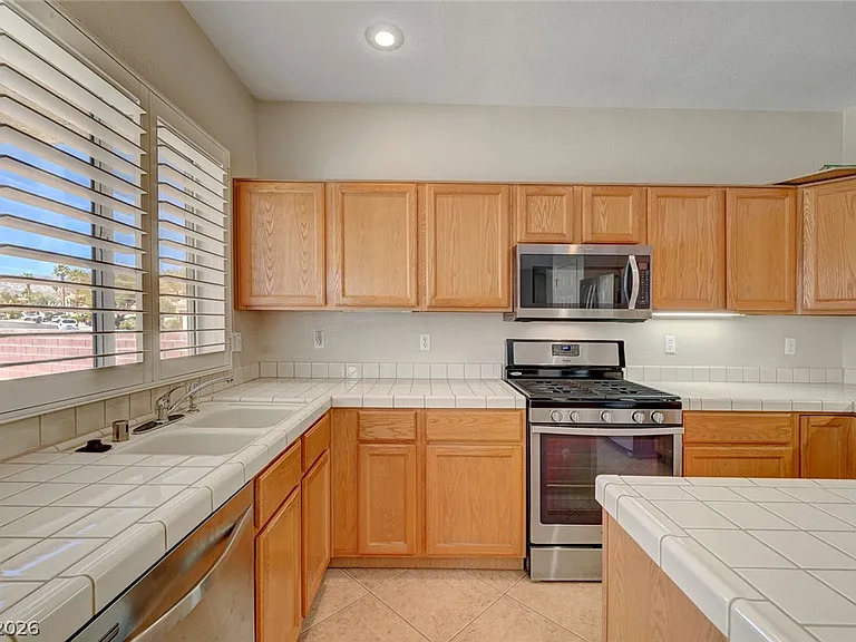 2525 Huber Heights Dr — Photo 25