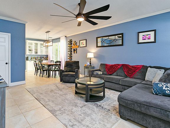 4th image of 2078 SE Fern Park Dr