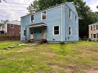 26 Hilltop Rd, New Haven, CT 06515